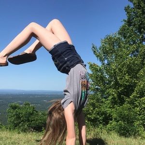 Meet your Posher, Elly